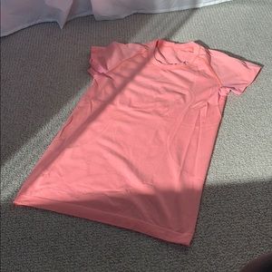 Lululemon Swiftly Tech short sleeve top, 6